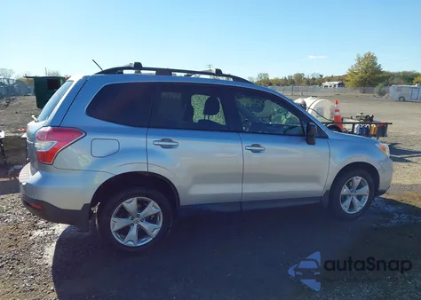 2015 Subaru Forester 2.5I из США, поврежденный, VIN JF2SJABC5FH414230